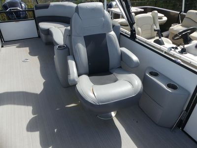 2022 Veranda VR22RC Tri-Toon - Photo 12