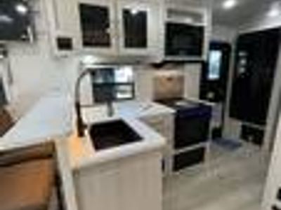 2025 Forest River RV Surveyor Legend - Photo 28