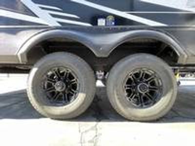 2026 Forest River Shockwave Fifth Wheels 2800 - Photo 13