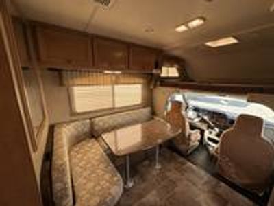 2015 Thor Motor Coach Thor Motor Coach Four Winds - Photo 12