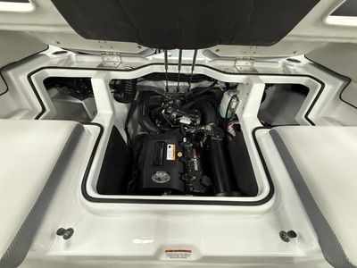2025 Scarab 195 SE - Photo 12