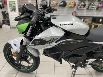 2024 Kawasaki Z e-1 ABS - Photo 10