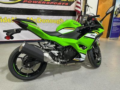 2025 Kawasaki Ninja 500 KRT Edition - Photo 4