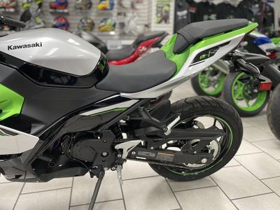 2024 Kawasaki Ninja e-1 ABS - Photo 11