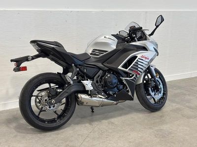 2026 Kawasaki Ninja 650 - Photo 5