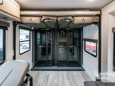 2025 Grand Design - Photo 28