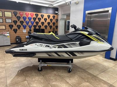 2025 Yamaha Waverunners GP HO with Audio - Photo 6