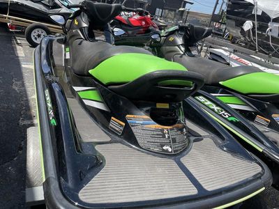 2017 Kawasaki Jet Ski STX-15F - Photo 3