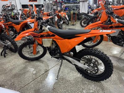 2025 KTM 250 XC-F - Photo 5