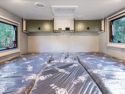 2026 Winnebago Ekko - Photo 12