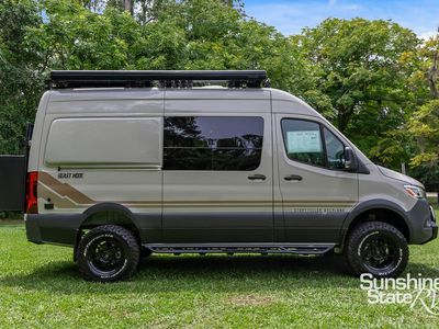 2025 Storyteller Overland - Photo 26