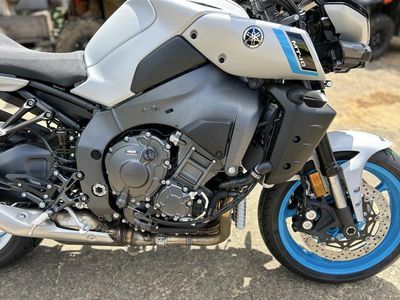2025 Yamaha MT-10 - Photo 10