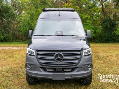 2026 OUTSIDE VAN - Photo 8