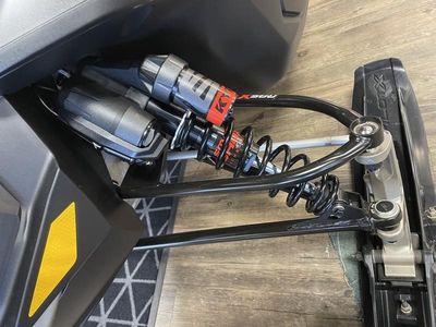 2022 Ski-Doo Mach Z Rotax 900 ACE Turbo R 2-ply RipSaw II 1.25 - Photo 7