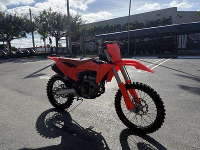 2024 KTM 350 SX-F - Photo 3