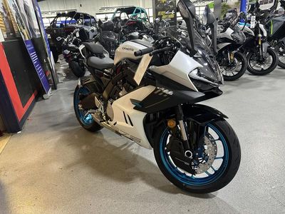 2026 CFMOTO UFORCE 800 XL - Photo 2