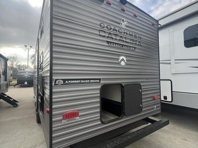 2026 Coachmen Catalina LEGACY - Photo 2