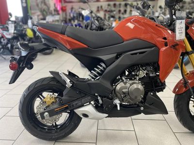 2025 Kawasaki Z125 PRO - Photo 10