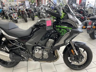 2023 Kawasaki Versys 1000 SE LT+ - Photo 9
