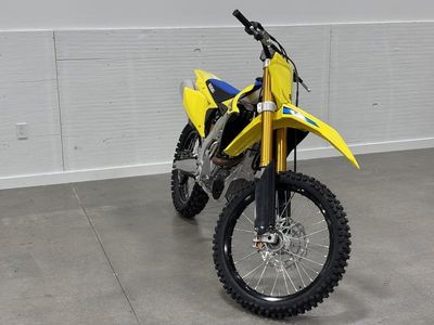 2026 Suzuki RM-Z450 - Photo 3