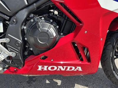 2025 Honda CBR500R - Photo 9