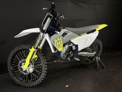 2023 Husqvarna FC 250 - Photo 2