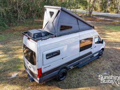2025 Storyteller Overland - Photo 20
