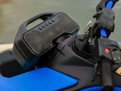 2025 Sea-Doo Spark 3up Trixx 90 with Sound System-Sand/Dazzling - Photo 4