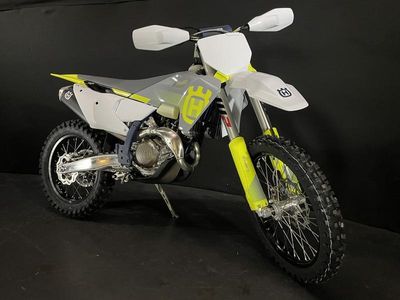 2023 Husqvarna FX 450 - Photo 1
