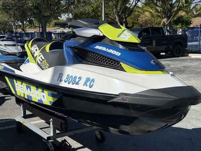 2016 Sea-Doo Wake Pro 215 - Photo 1