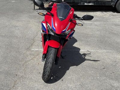 2025 Honda CBR500R - Photo 3