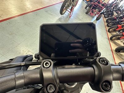 2025 Yamaha MT-09 - Photo 13