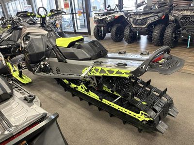 2023 Ski-Doo Summit X with Expert Package Rotax 850 E-TEC Turbo R 154 H_Alt 10.25 in. - Photo 4