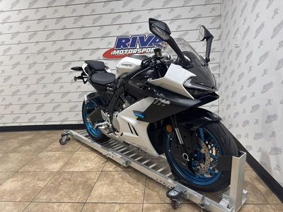2026 CFMOTO 675SS - Photo 1