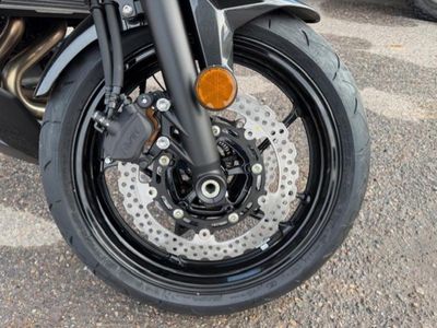 2026 Kawasaki Ninja 650 - Photo 9