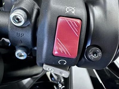 2025 Kawasaki Ninja ZX-6R - Photo 13