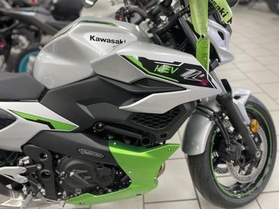 2024 Kawasaki Z7 Hybrid ABS - Photo 8