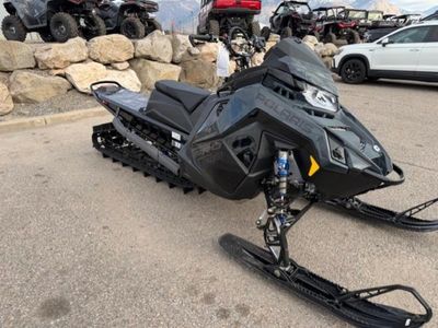 2026 Polaris 850 PRO RMK 155 Gloss Black / Blue Dusk - Photo 2