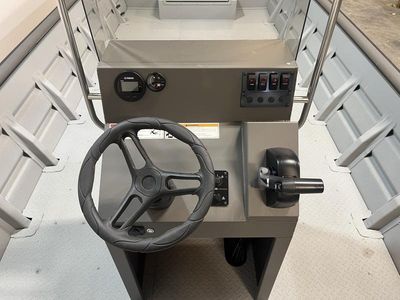 2025 SeaArk 2472 CUB - Photo 8