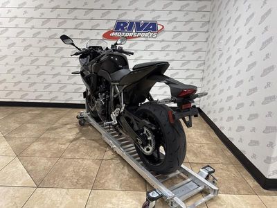 2025 Suzuki GSX-8R - Photo 6