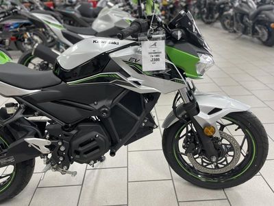 2024 Kawasaki Z e-1 ABS - Photo 8