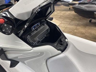 2025 Sea-Doo FishPro Scout 130 - Photo 13