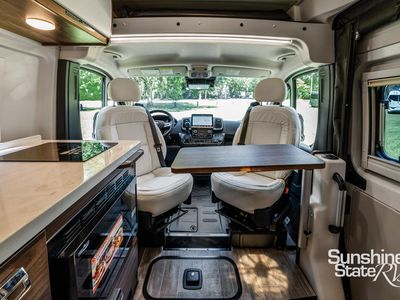2025 Winnebago Travato - Photo 6