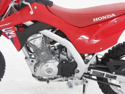 2025 Honda CRF125F - Photo 10