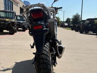 2025 Honda Transalp - Photo 6