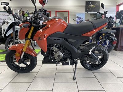 2025 Kawasaki Z125 PRO - Photo 7