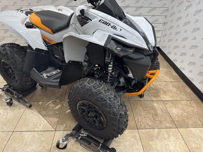 2025 Can-Am Renegade X xc 1000R - Photo 11