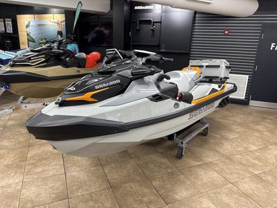 2025 Sea-Doo FishPro Trophy 170 - Photo 1