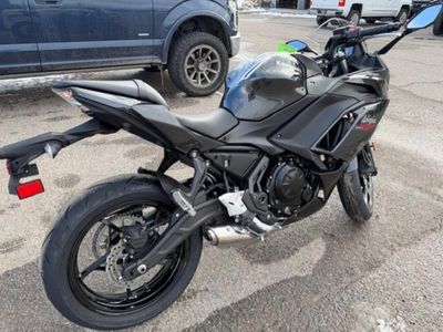 2026 Kawasaki Ninja 650 - Photo 6