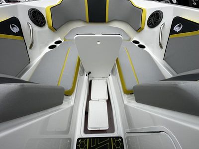 2023 Scarab 255 ID - Photo 14